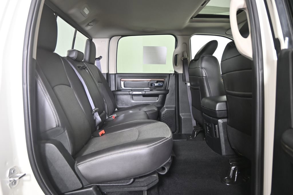 Used 2016 RAM 2500 Laramie w/ Convenience Group image 17