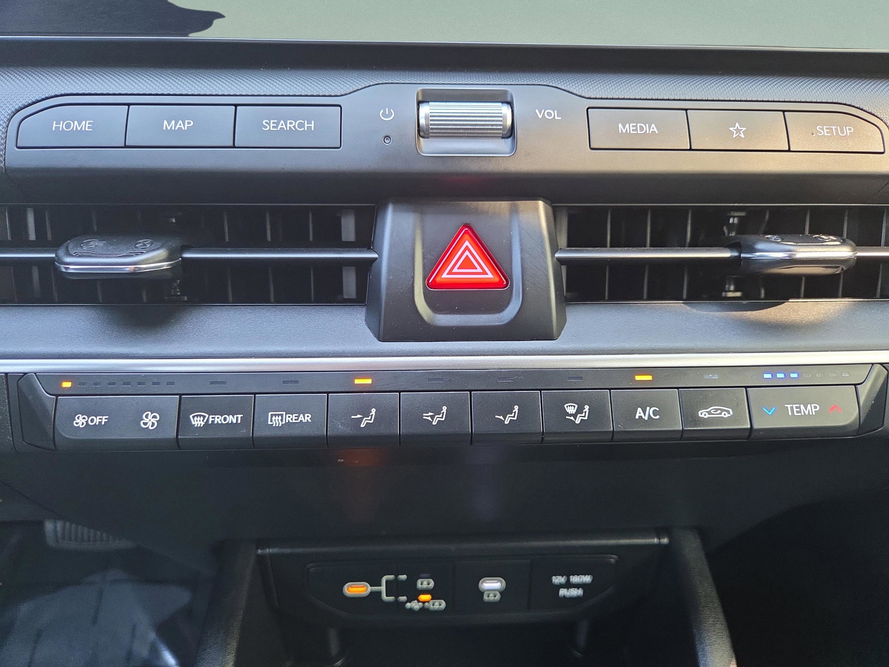 Used 2025 Kia K4 LXS image 21