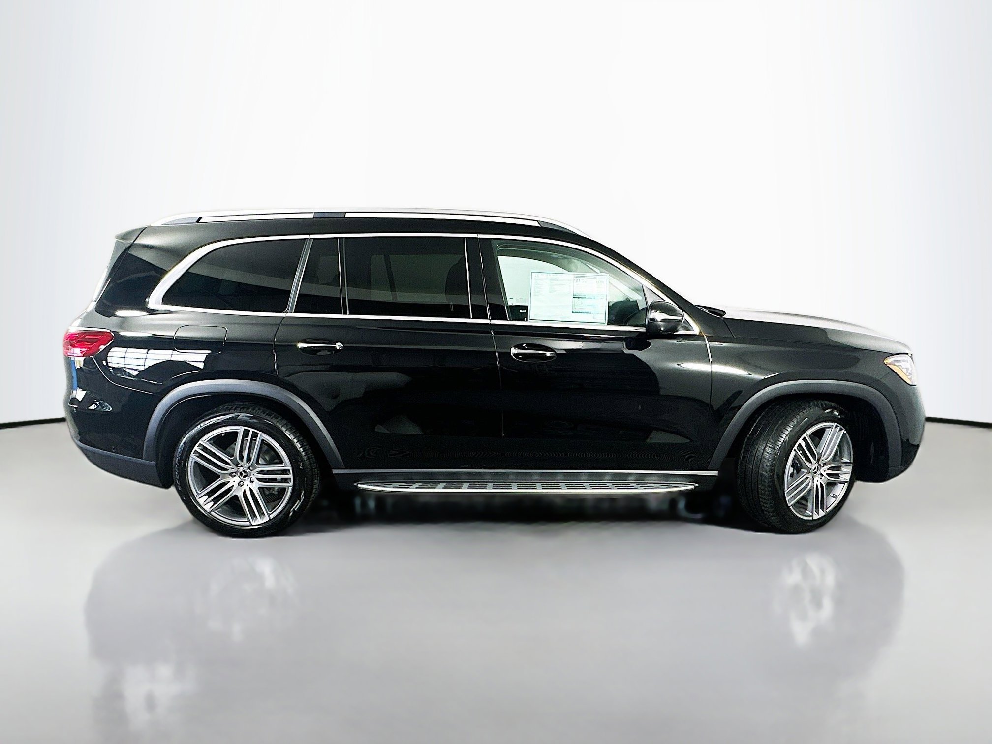 New 2026 Mercedes-Benz GLS 450 4MATIC image 8