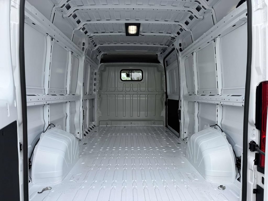 New 2026 RAM ProMaster 2500 w/ Advanced Safety Group FWD image 32