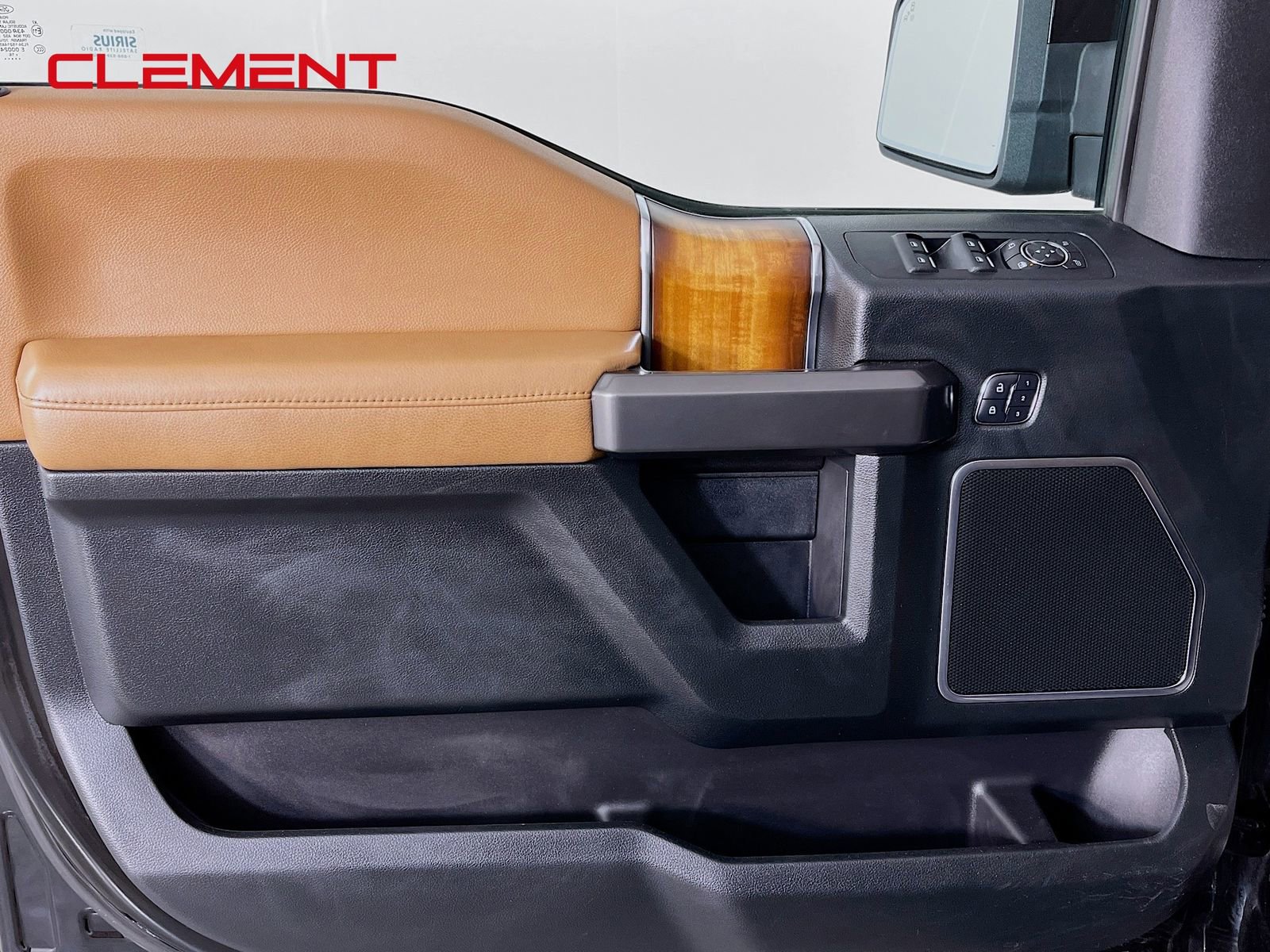 Used 2016 Ford F150 Limited image 27