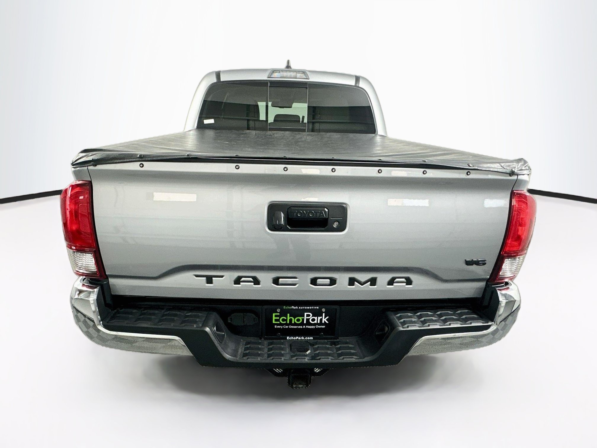 Used 2021 Toyota Tacoma SR5 RWD image 7