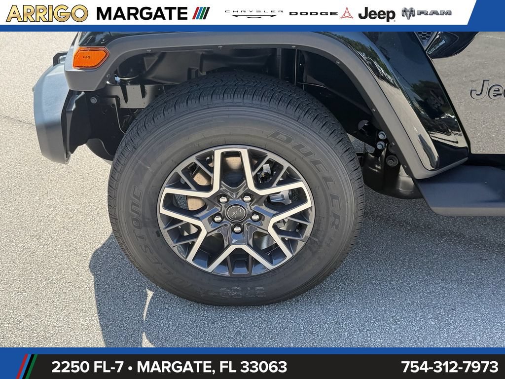 New 2026 Jeep Wrangler Unlimited Sahara AWD/4WD image 18