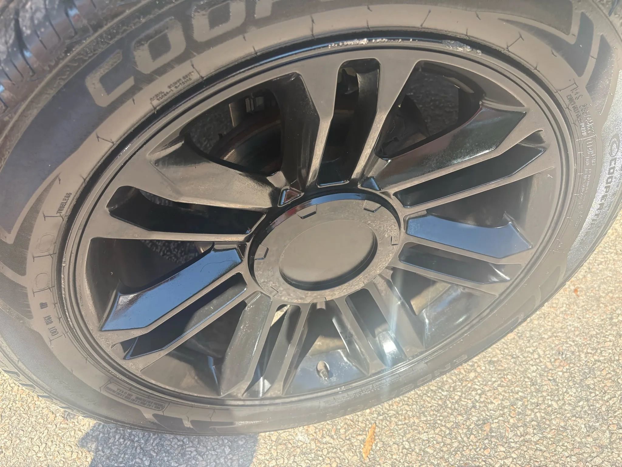 Used 2013 Cadillac Escalade ESV Premium image 46