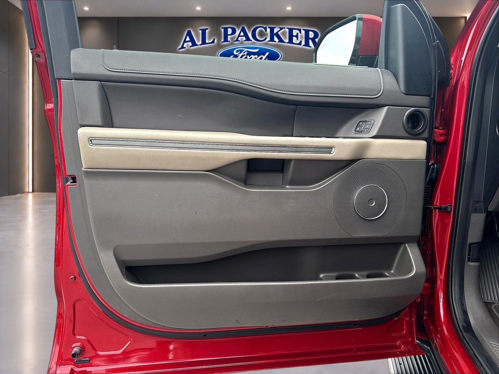 Certified 2021 Ford Expedition XLT RWD image 23