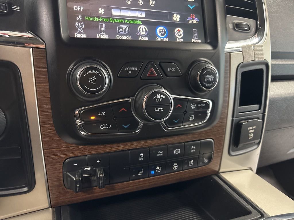 Used 2014 RAM 2500 Laramie AWD/4WD image 20