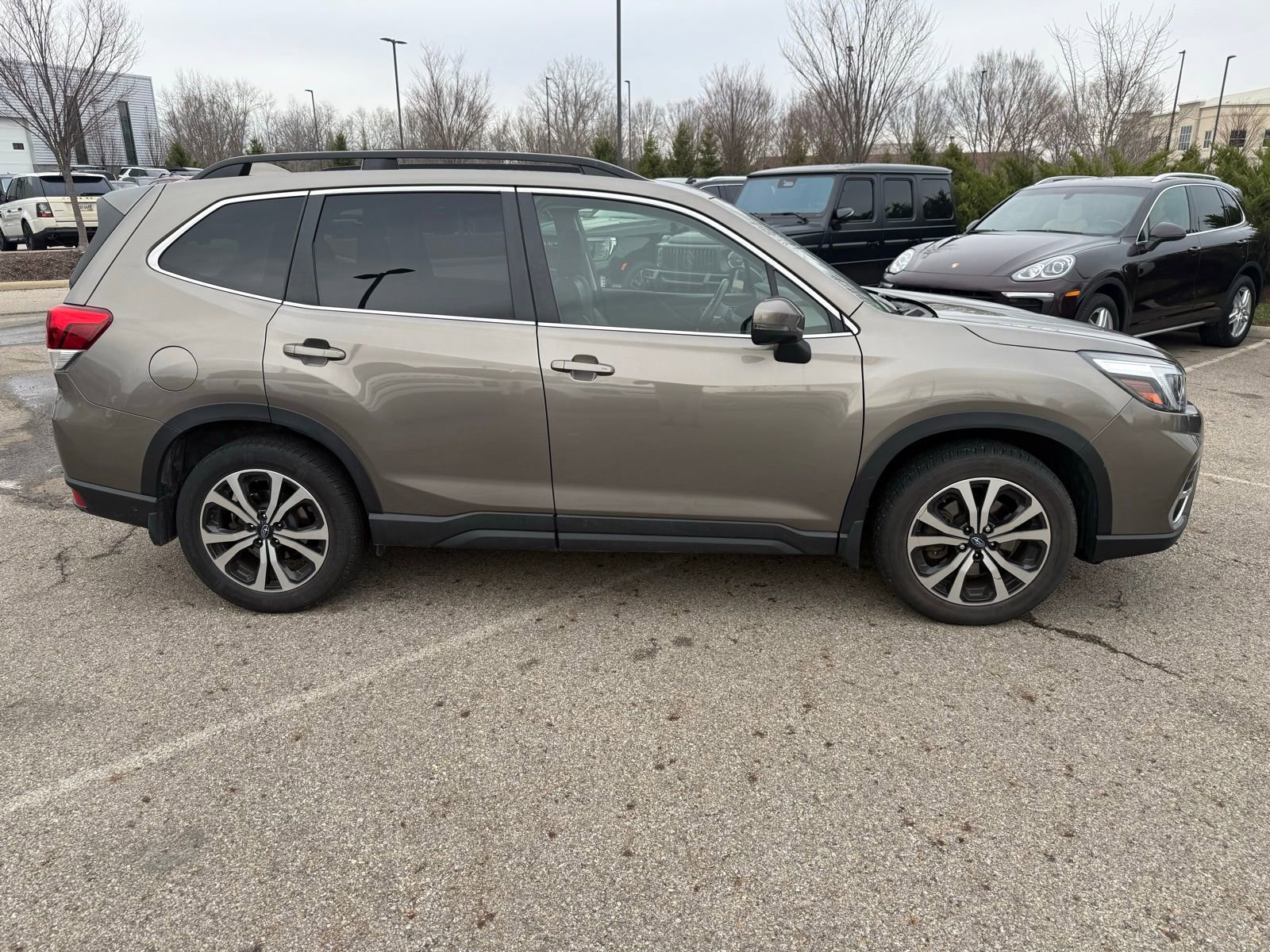 Used 2021 Subaru Forester Limited w/ Popular Package #3 image 4