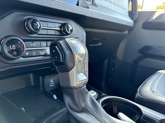 Used 2025 Ford Bronco Outer Banks AWD/4WD image 32