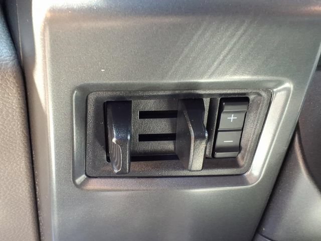 Used 2020 Ford F250 XLT w/ XLT Premium Package AWD/4WD image 24