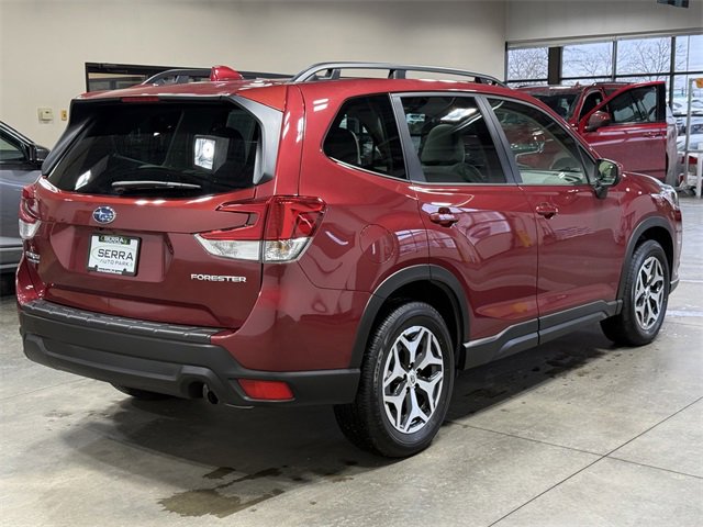 Used 2023 Subaru Forester Premium w/ Popular Package #1 image 4