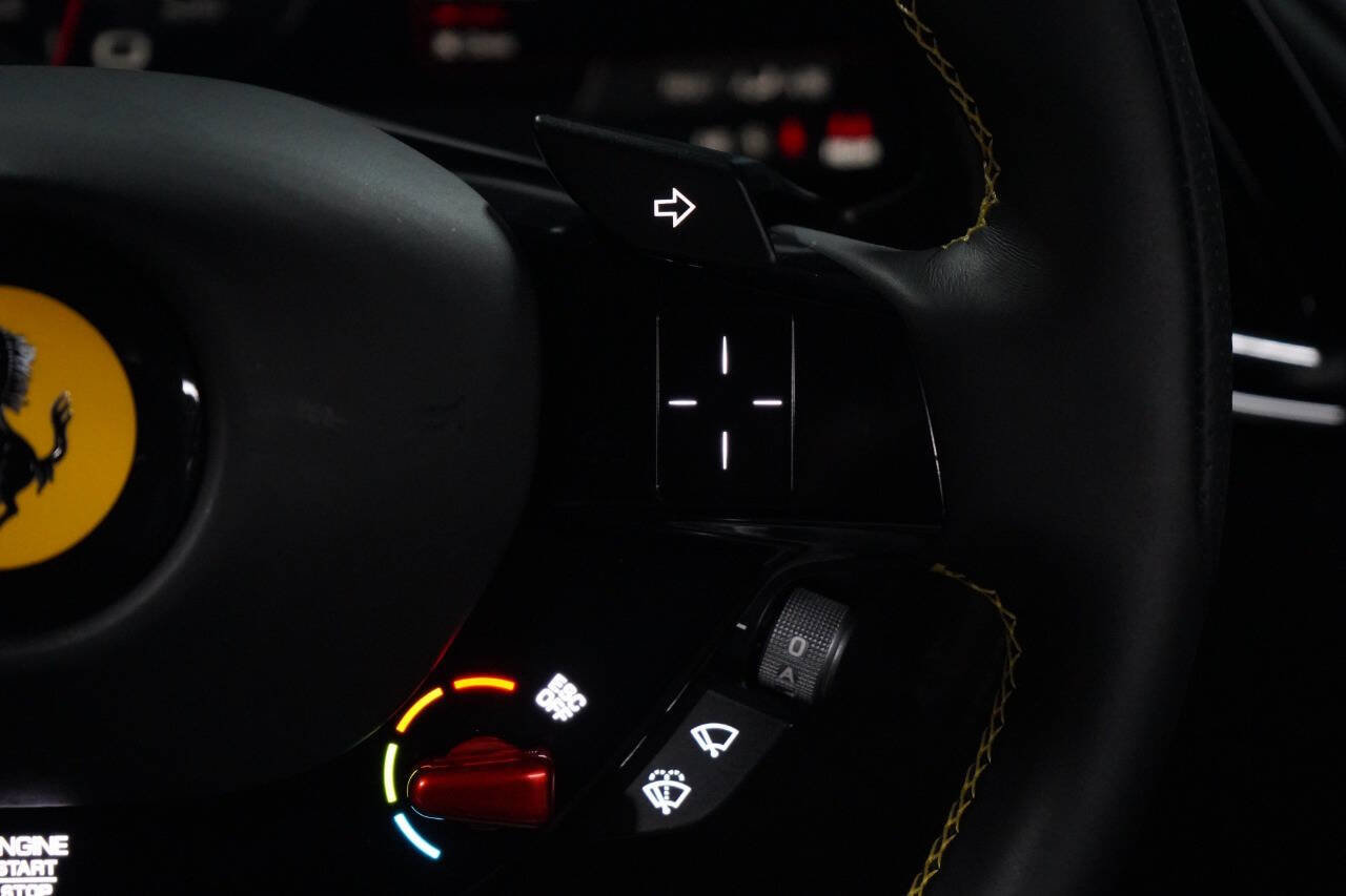 Used 2023 Ferrari Roma RWD image 94
