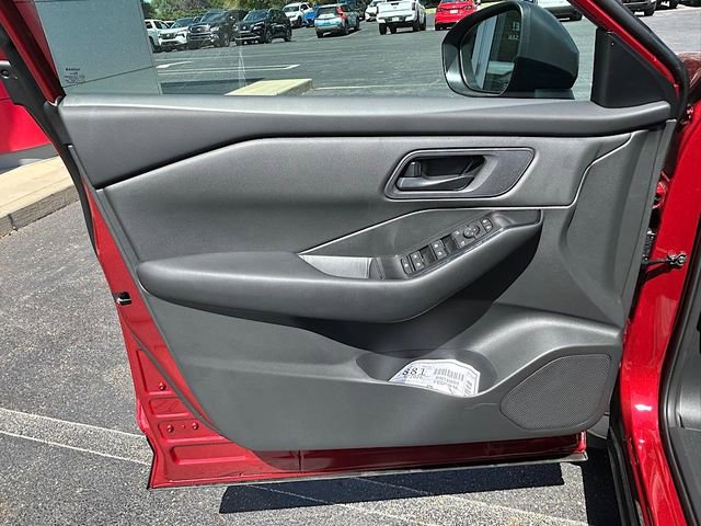 New 2026 Nissan Rogue S AWD/4WD image 17