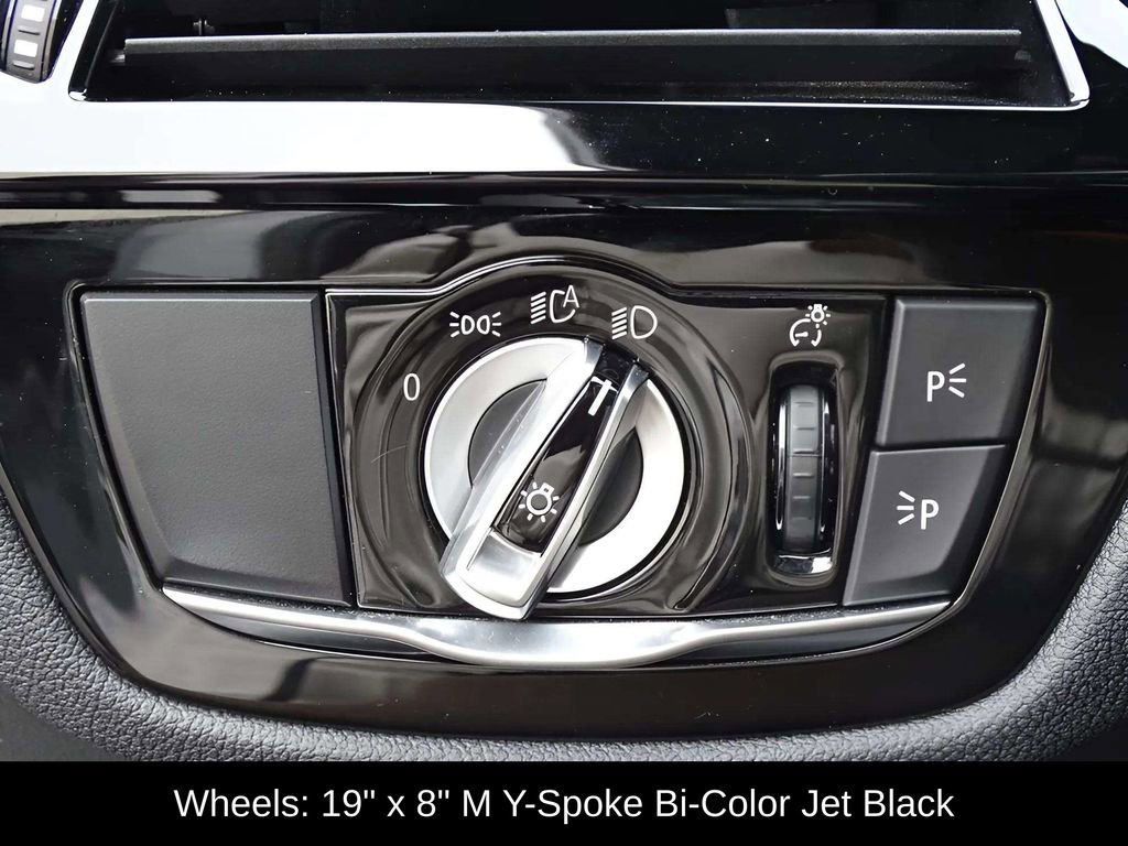 Used 2023 BMW 530i w/ M Sport Package image 23