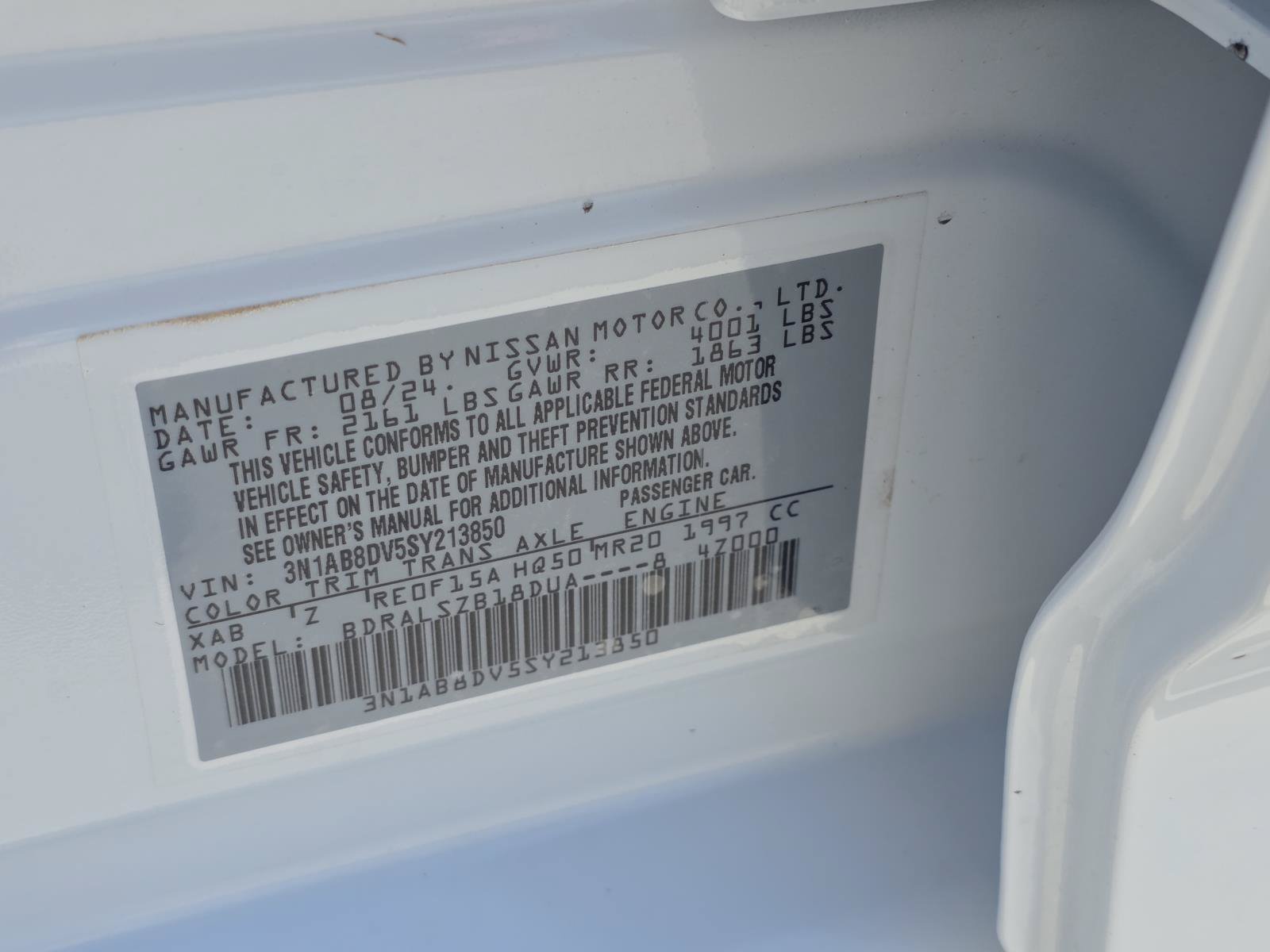 Used 2025 Nissan Sentra SR w/ SR Premium Package FWD image 20