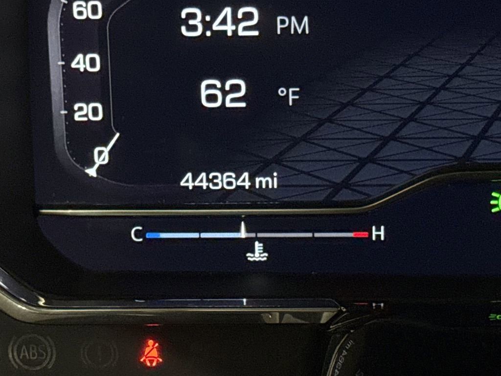 Used 2025 GMC Sierra 1500 SLT image 13