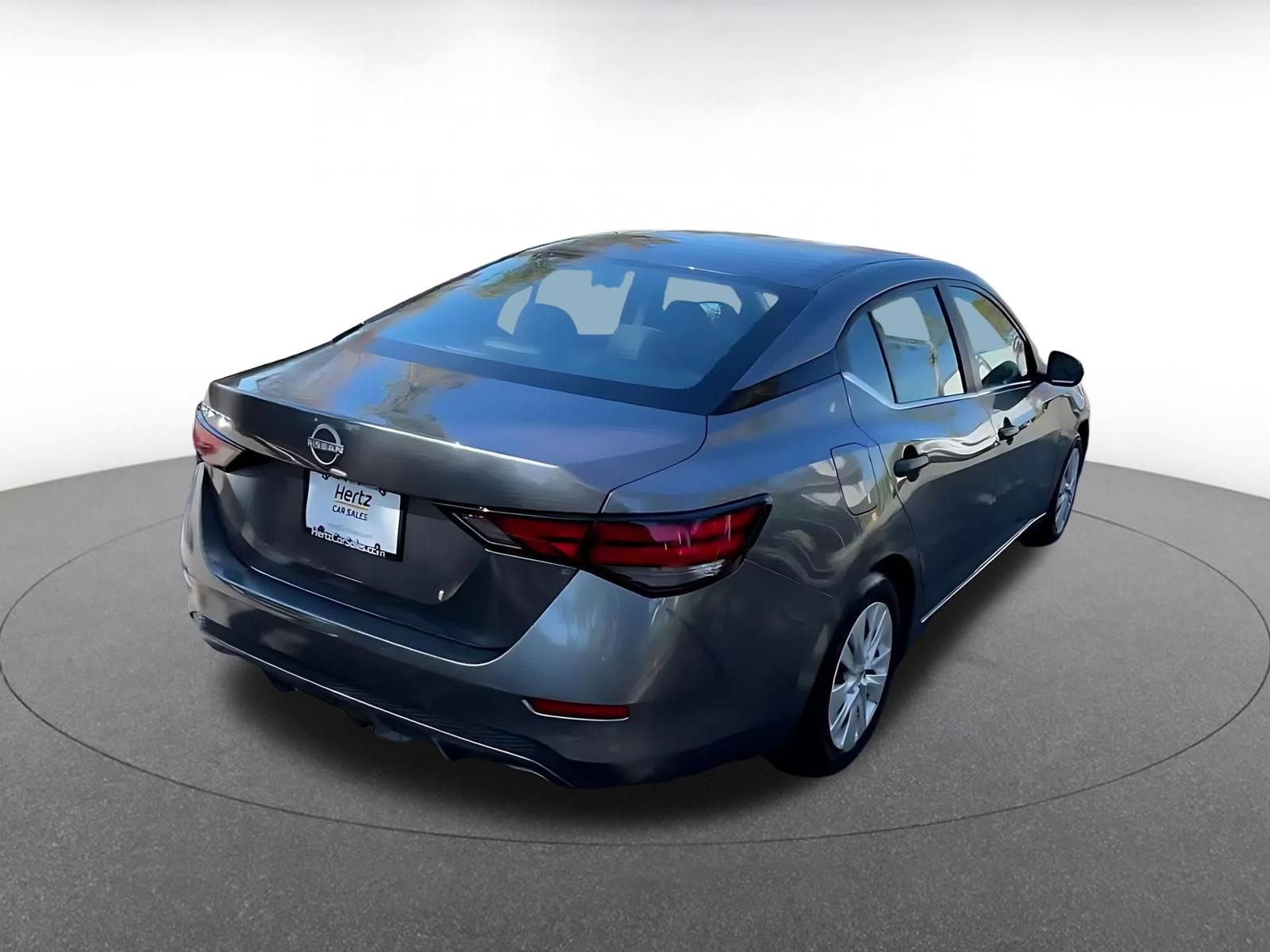 Used 2025 Nissan Sentra S FWD image 14