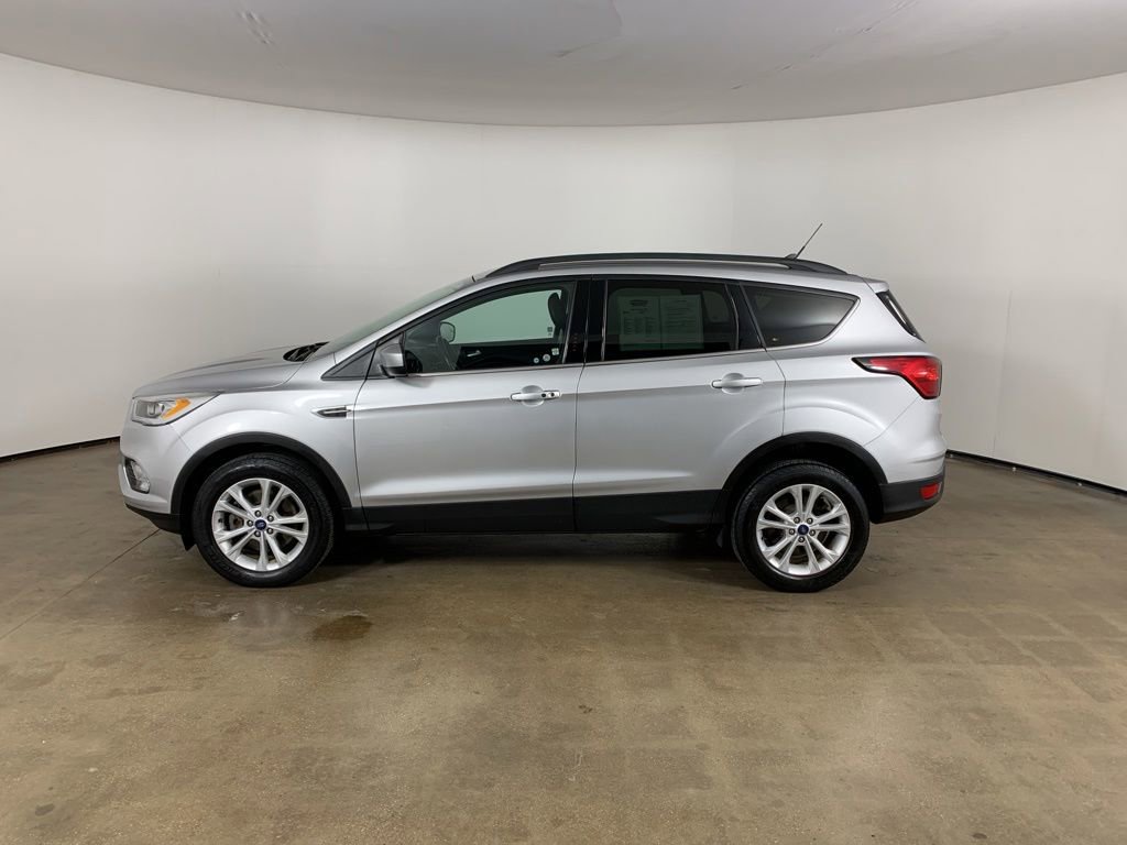 Used 2019 Ford Escape SEL AWD/4WD image 16
