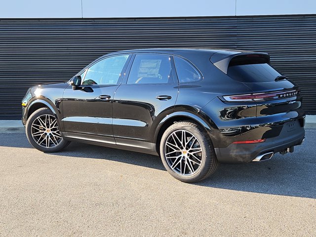 New 2026 Porsche Cayenne AWD/4WD image 3