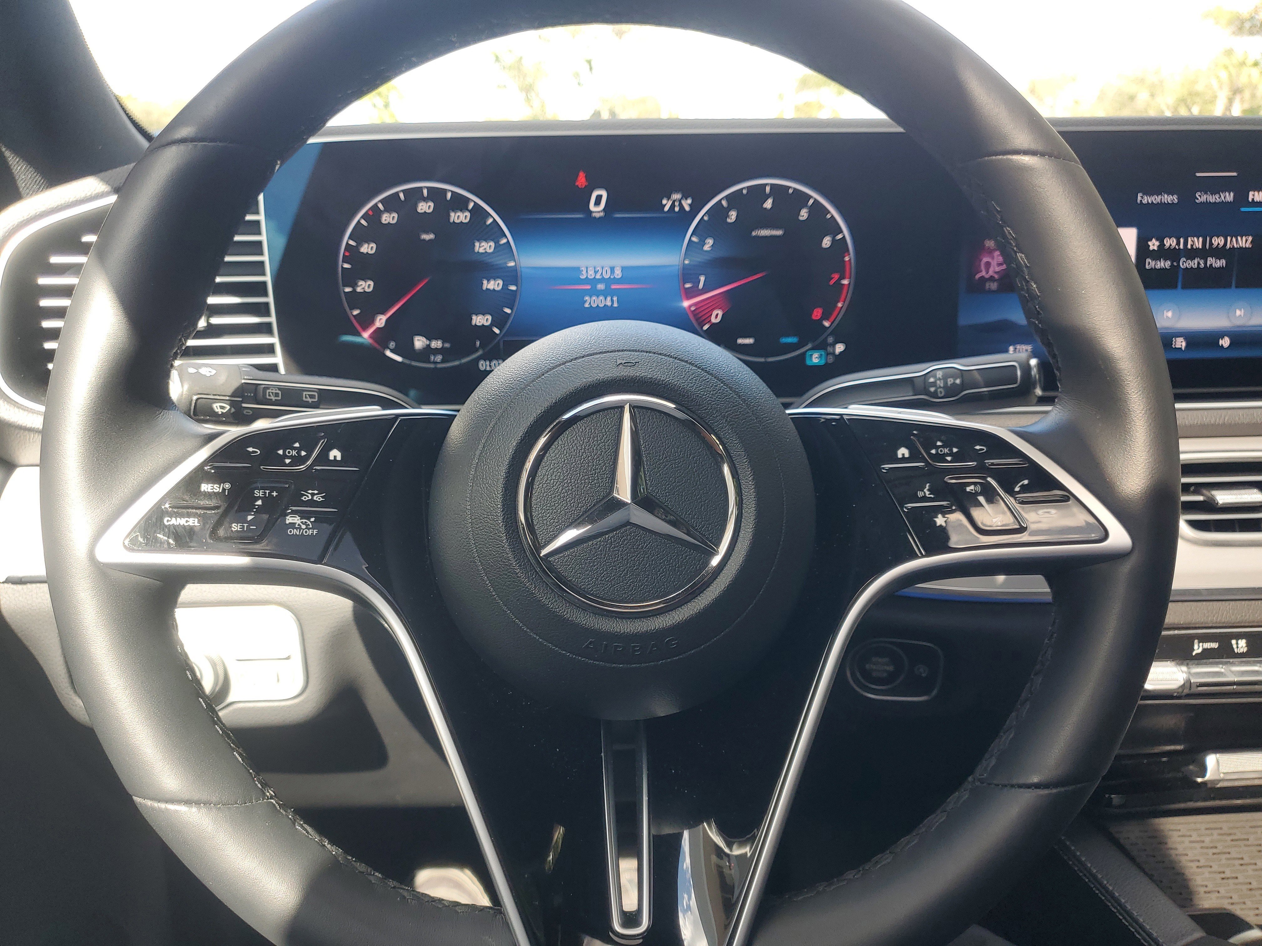 Used 2025 Mercedes-Benz GLE 350 4MATIC image 21