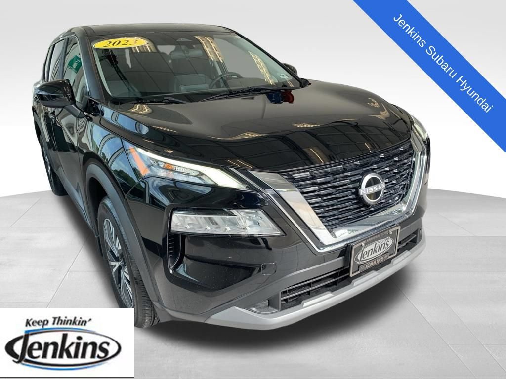 Used 2023 Nissan Rogue SV