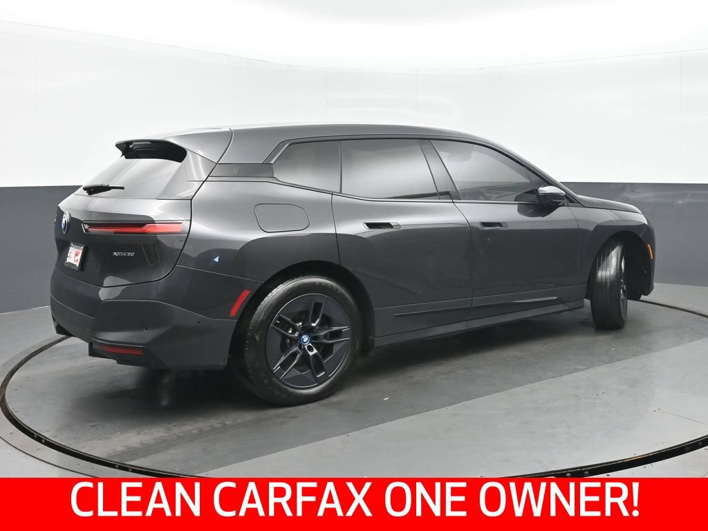 Used 2024 BMW iX xDrive50 w/ Convenience Package AWD/4WD image 3