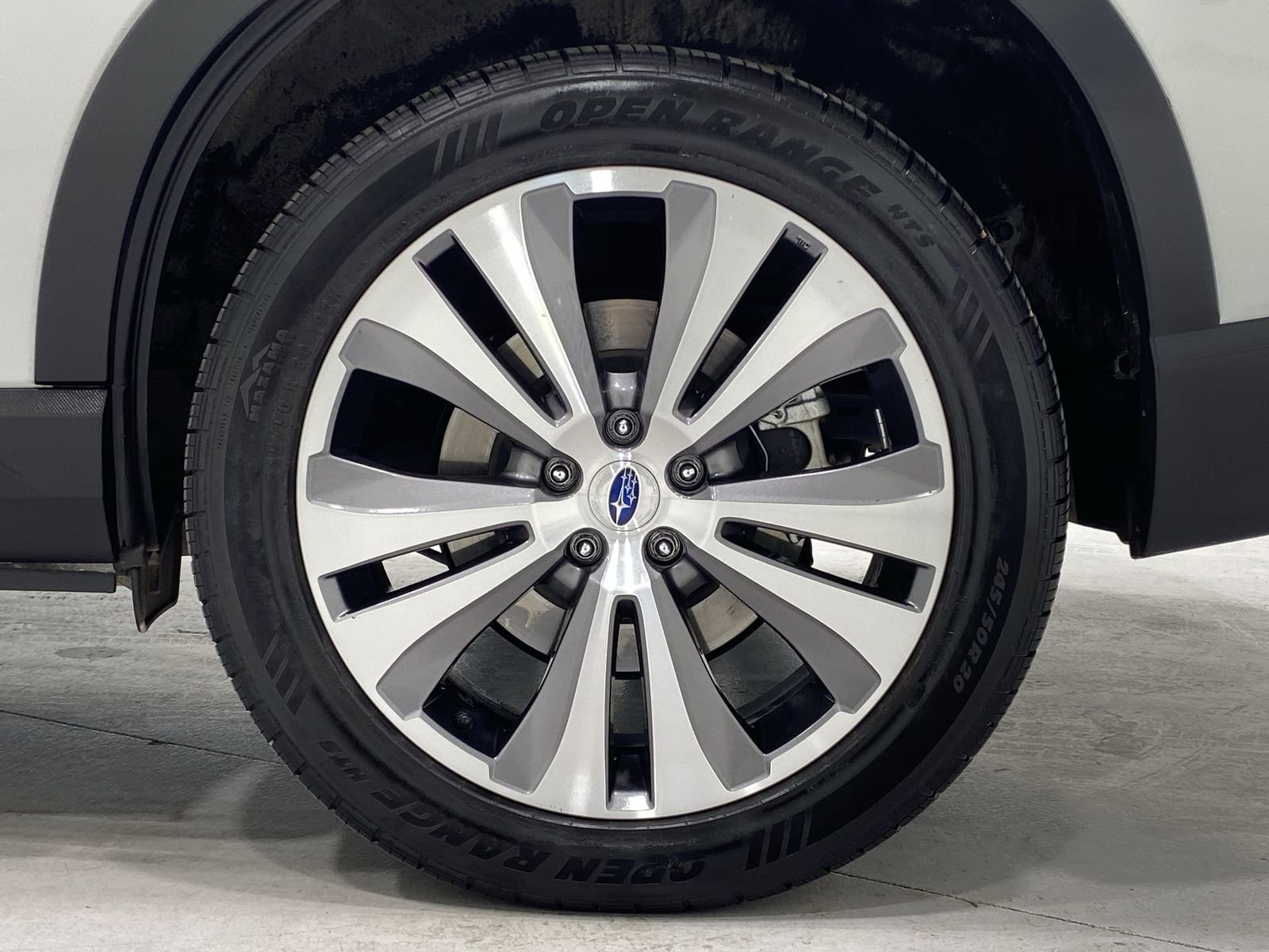 Used 2022 Subaru Ascent Limited image 10