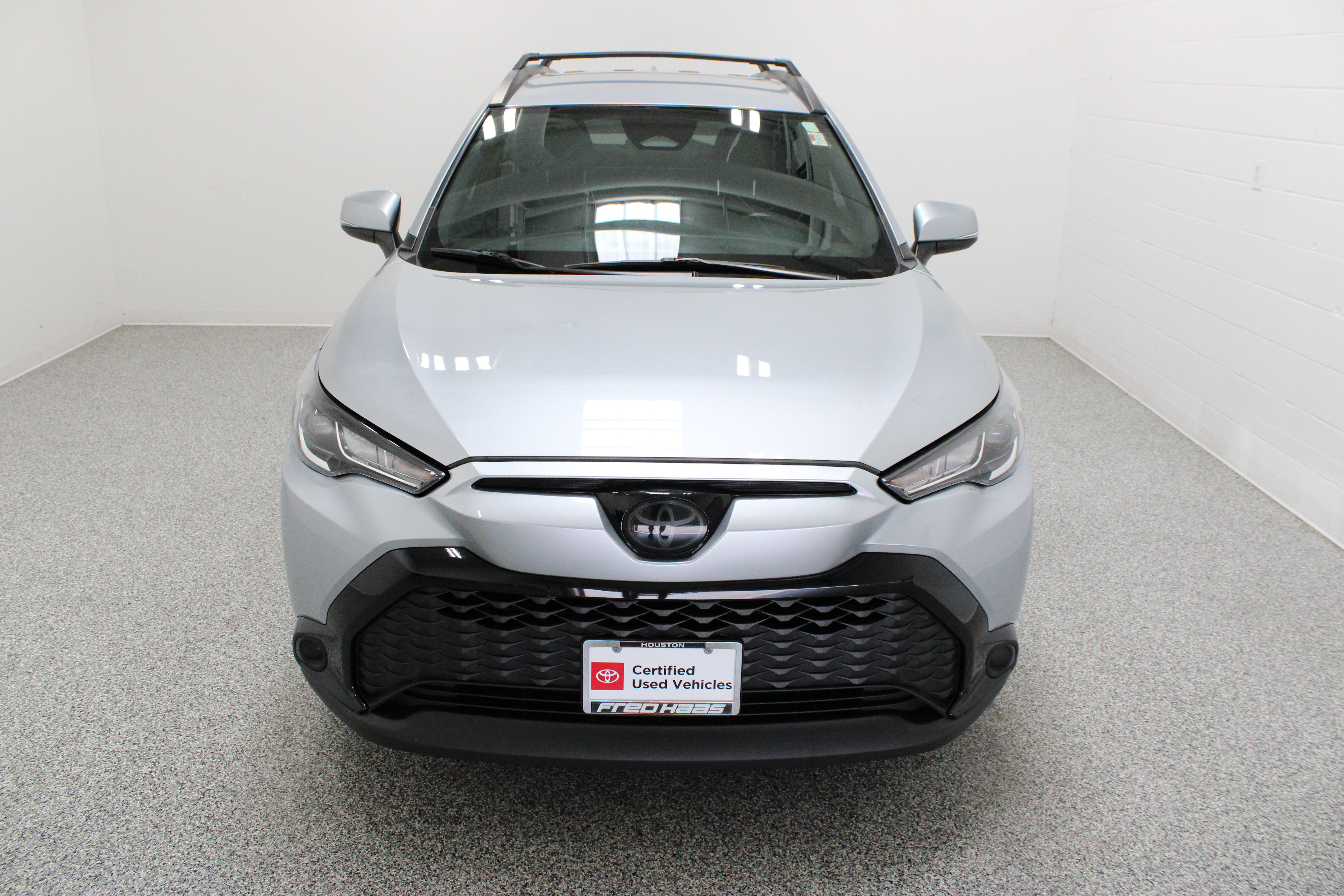 Certified 2024 Toyota Corolla Cross AWD Hybrid image 3