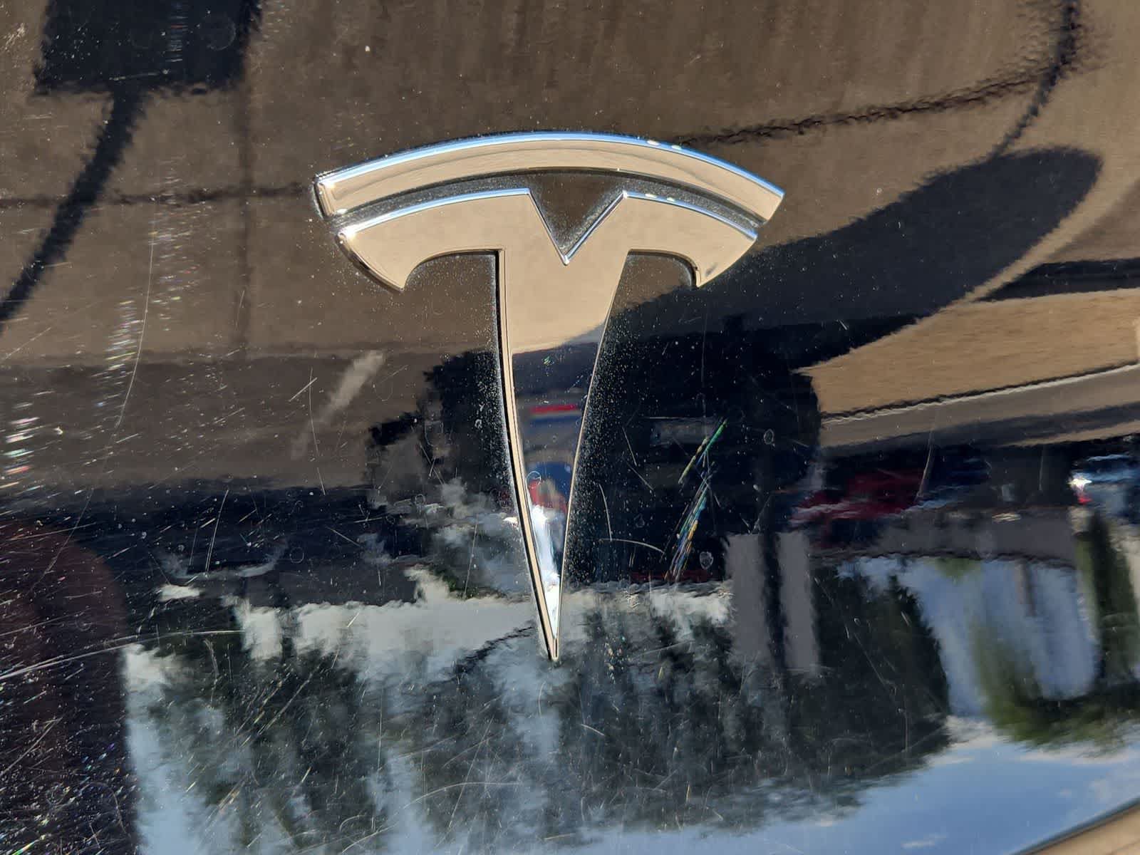 Used 2023 Tesla Model Y Long Range AWD/4WD image 12