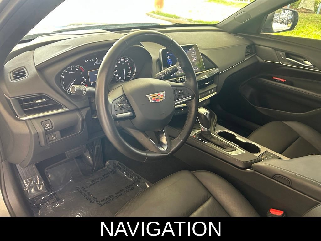 Used 2026 Cadillac CT4 Premium Luxury RWD image 8
