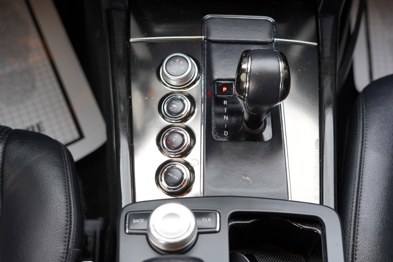 Used 2010 Mercedes-Benz E 63 AMG Sedan image 15