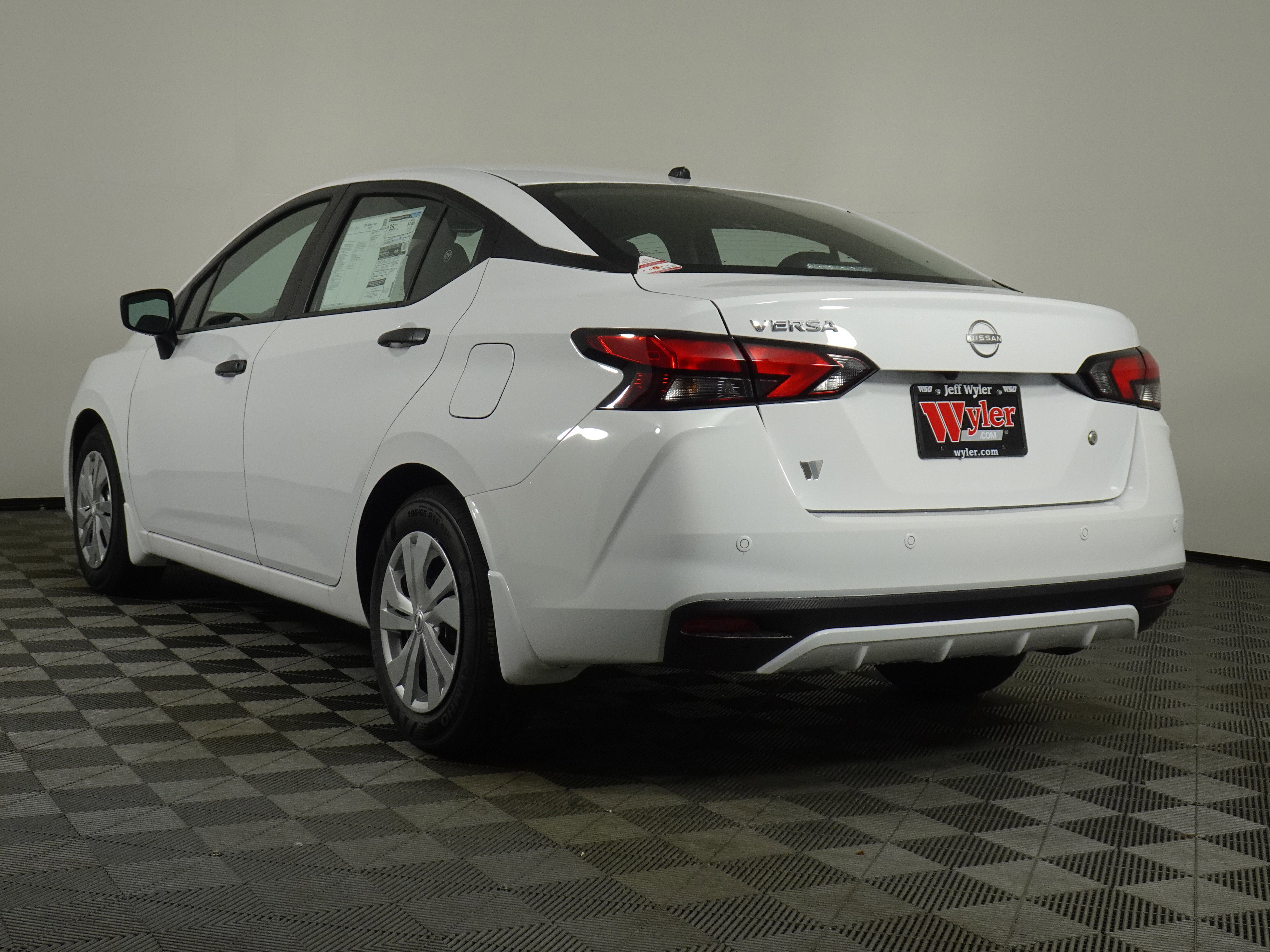 New 2025 Nissan Versa S w/ Trunk Package image 16