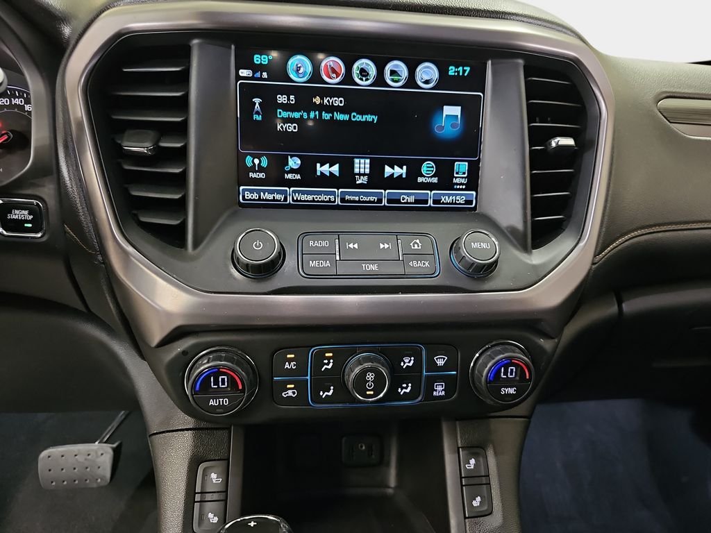 Used 2017 GMC Acadia SLE w/ Driver Alert Package I AWD/4WD image 23