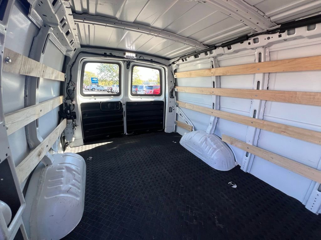 Used 2024 Chevrolet Express 2500 w/ Driver Convenience Package RWD image 25
