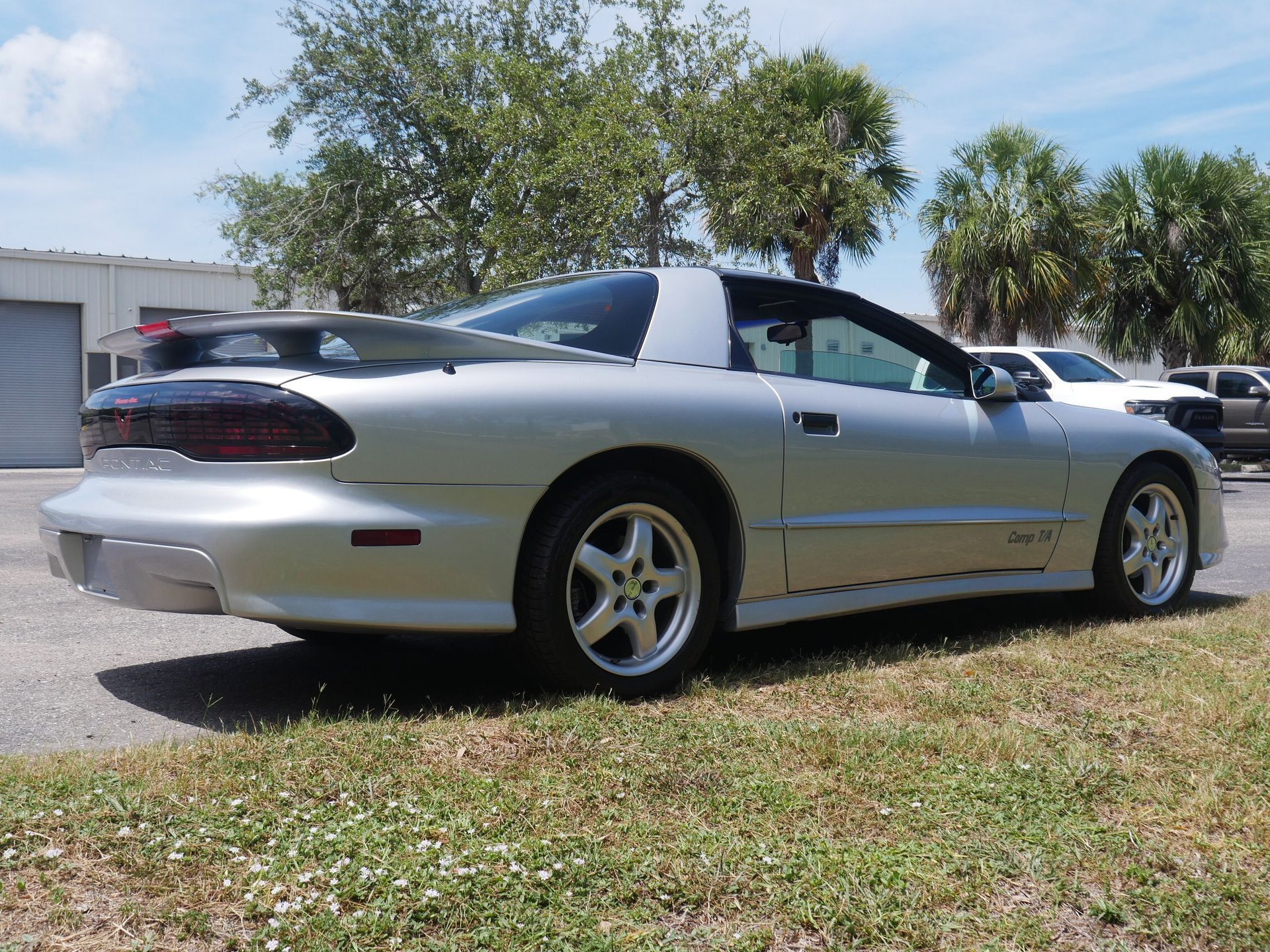 Used 1997 Pontiac Firebird Trans Am RWD image 37