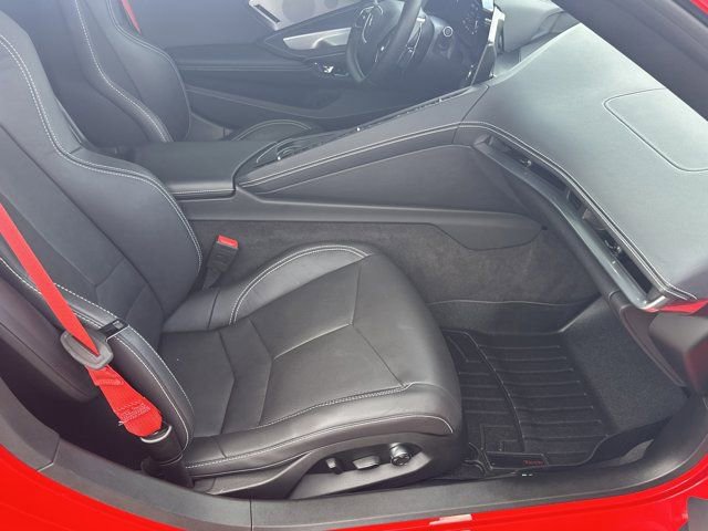 Used 2024 Chevrolet Corvette Stingray Preferred Cpe w/ Z51 Performance Package RWD image 15