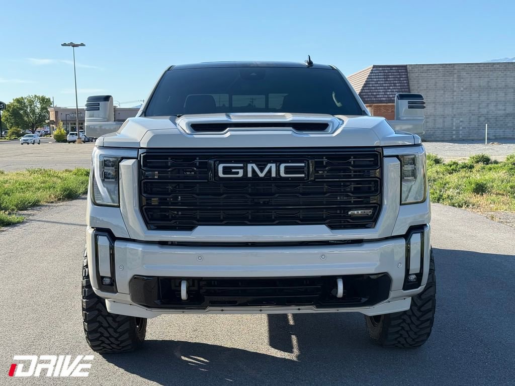 Used 2026 GMC Sierra 2500 AT4 w/ AT4 Premium Plus Package AWD/4WD image 7