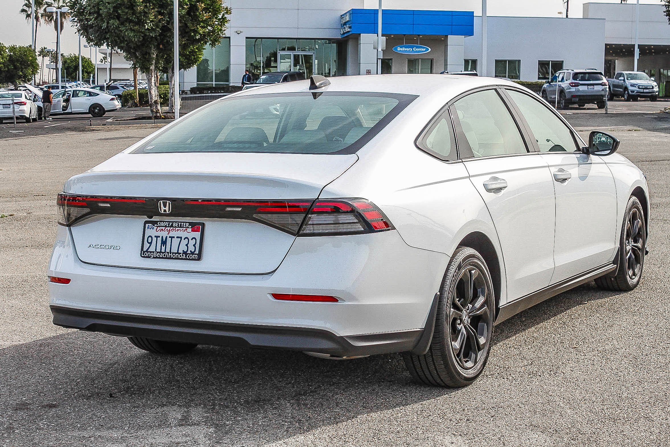 Used 2025 Honda Accord SE image 9