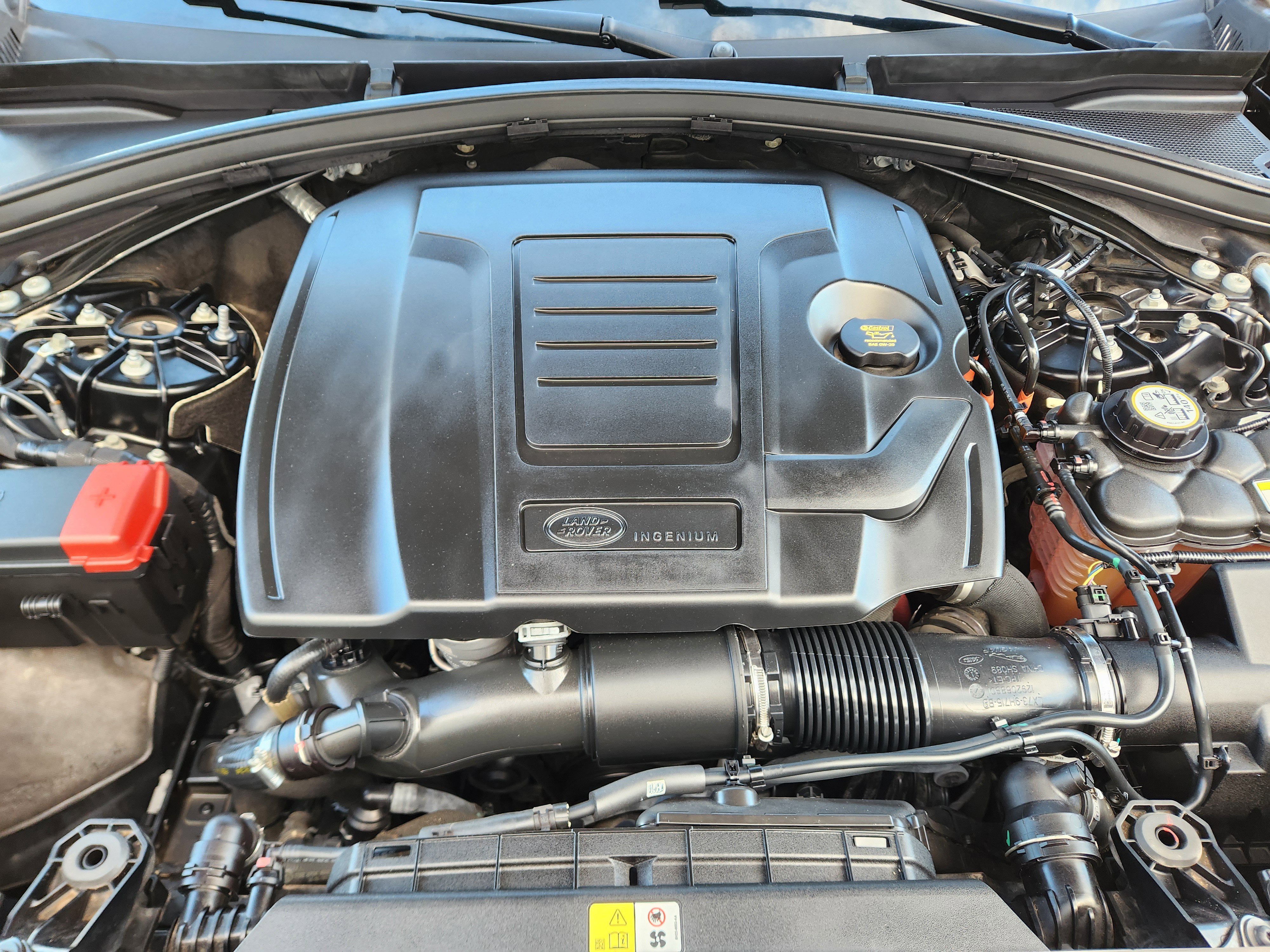 Certified 2023 Land Rover Range Rover Velar S image 33