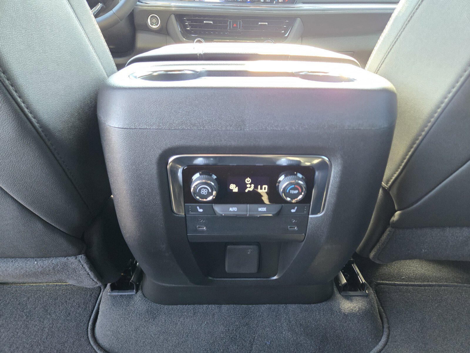 New 2026 Chevrolet Suburban Premier w/ Sun And Tow Package image 12