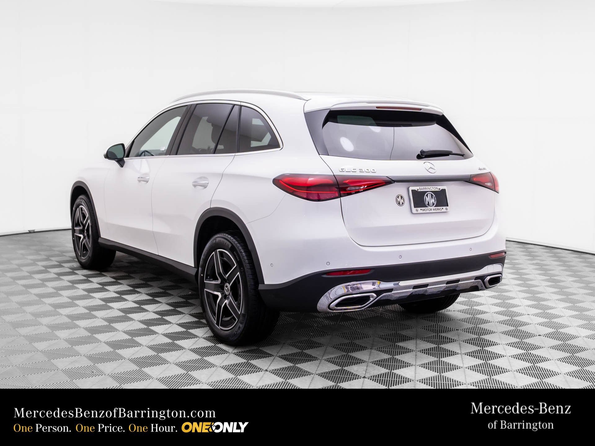 New 2026 Mercedes-Benz GLC 300 4MATIC image 3
