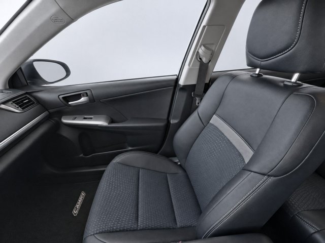 Used 2012 Toyota Camry SE FWD image 27