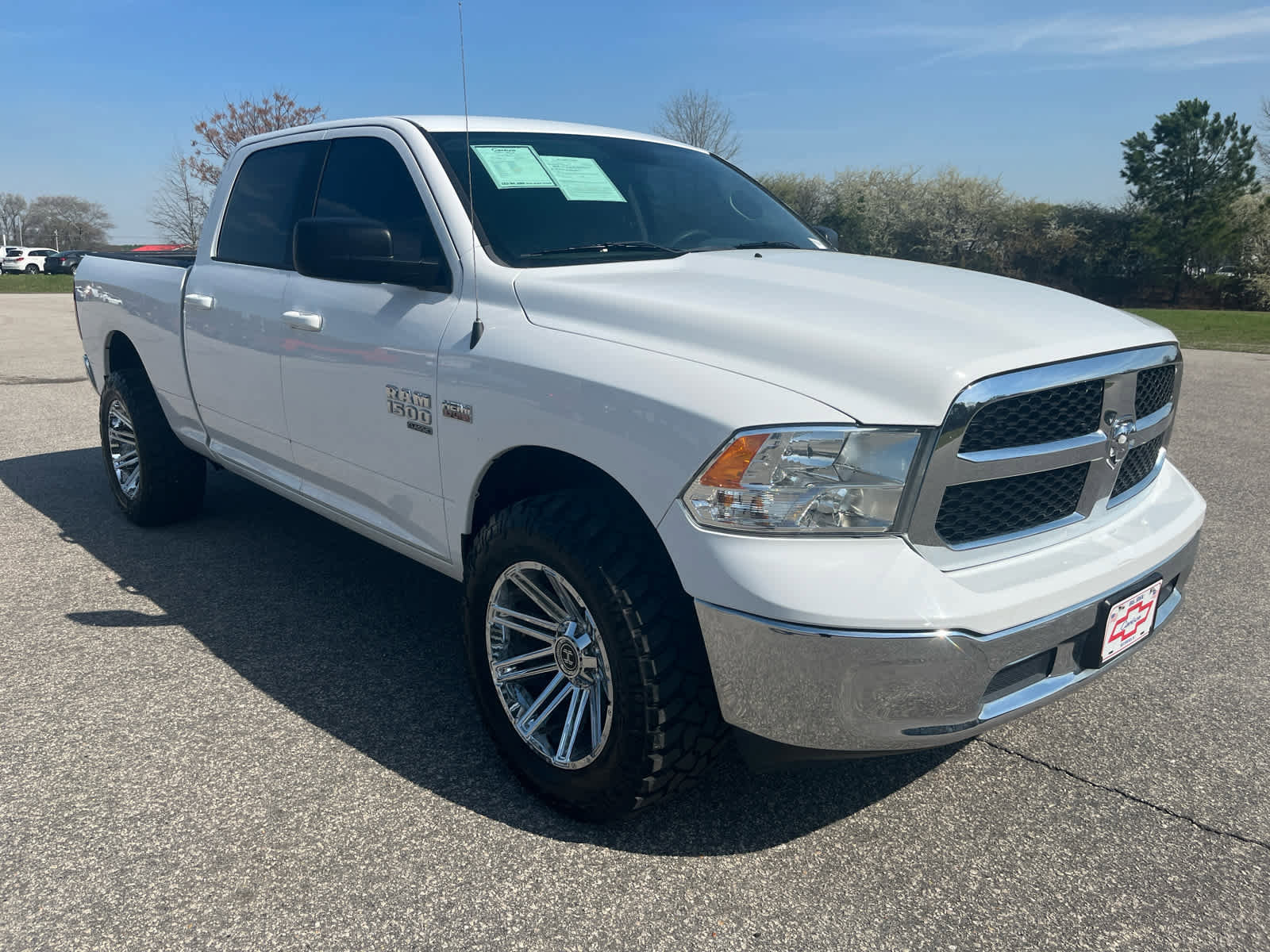 Used 2019 RAM 1500 Classic SLT image 8