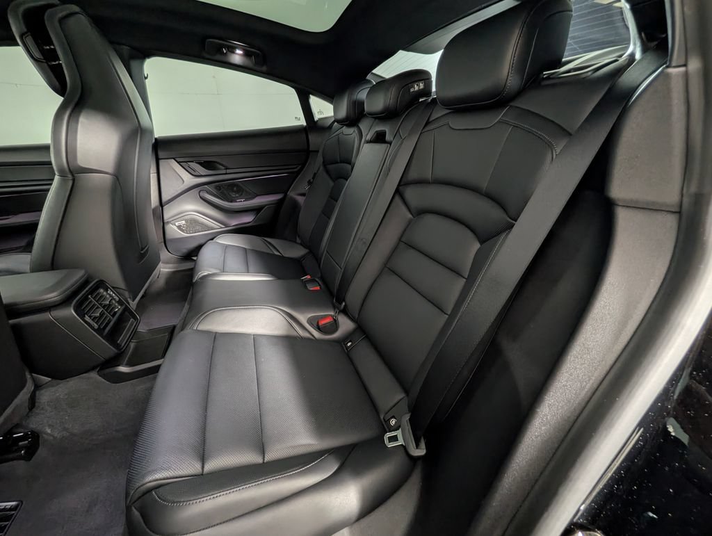 Certified 2024 Porsche Taycan 4S AWD/4WD image 25