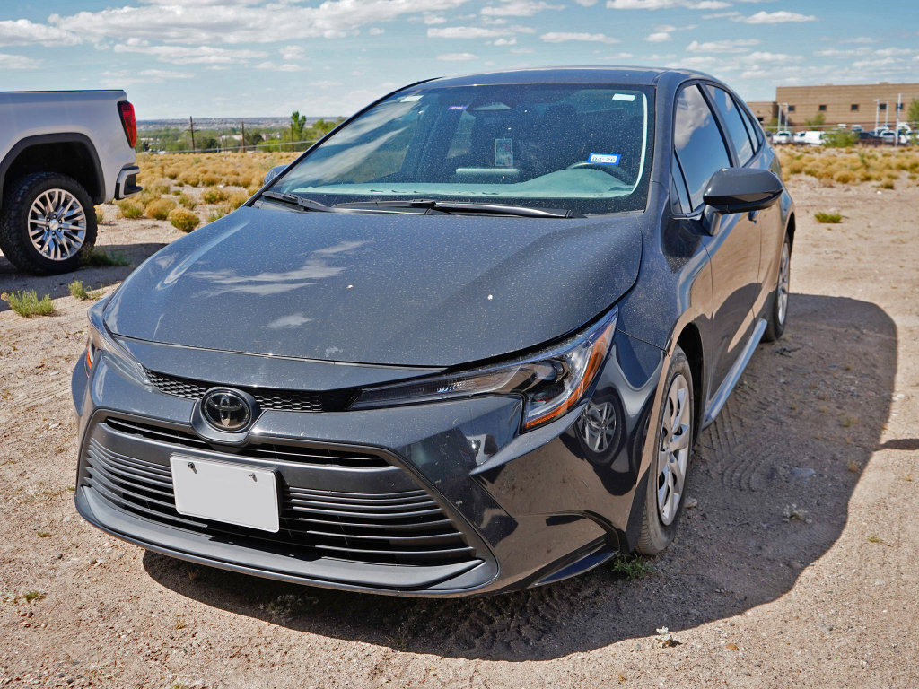 Used 2024 Toyota Corolla LE image 1