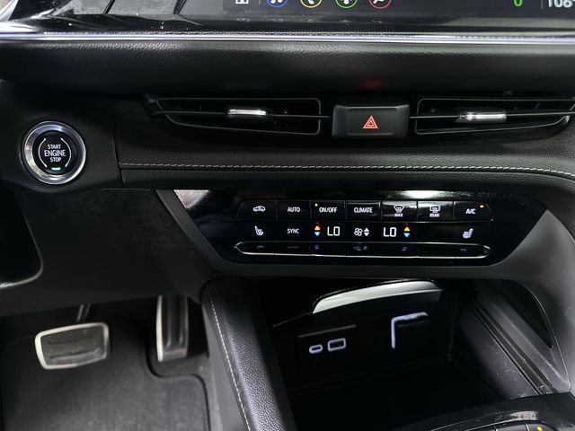 Used 2023 Buick Envision Essence w/ Sport Touring Package AWD/4WD image 17