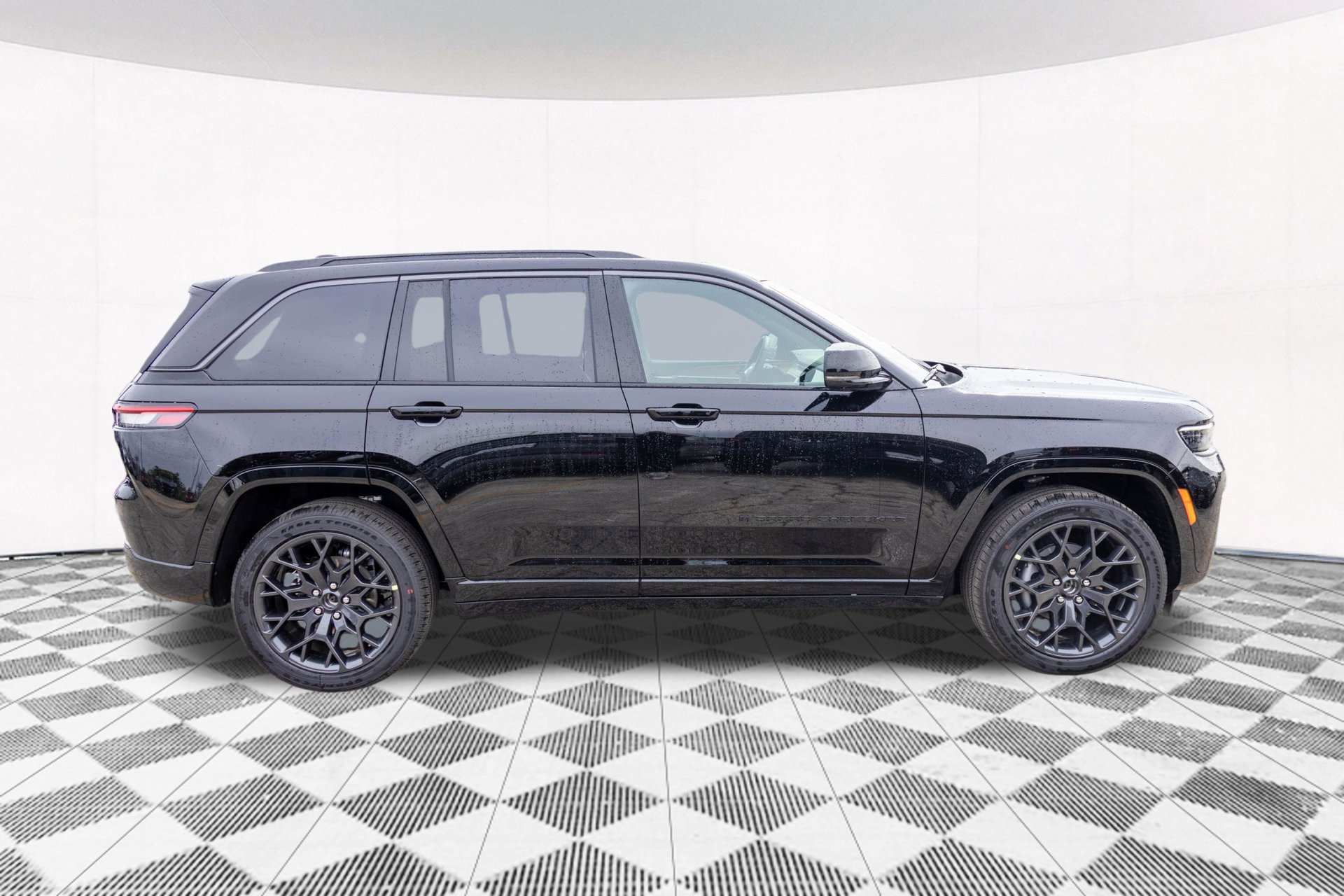 New 2027 Jeep Grand Cherokee Summit AWD/4WD image 12