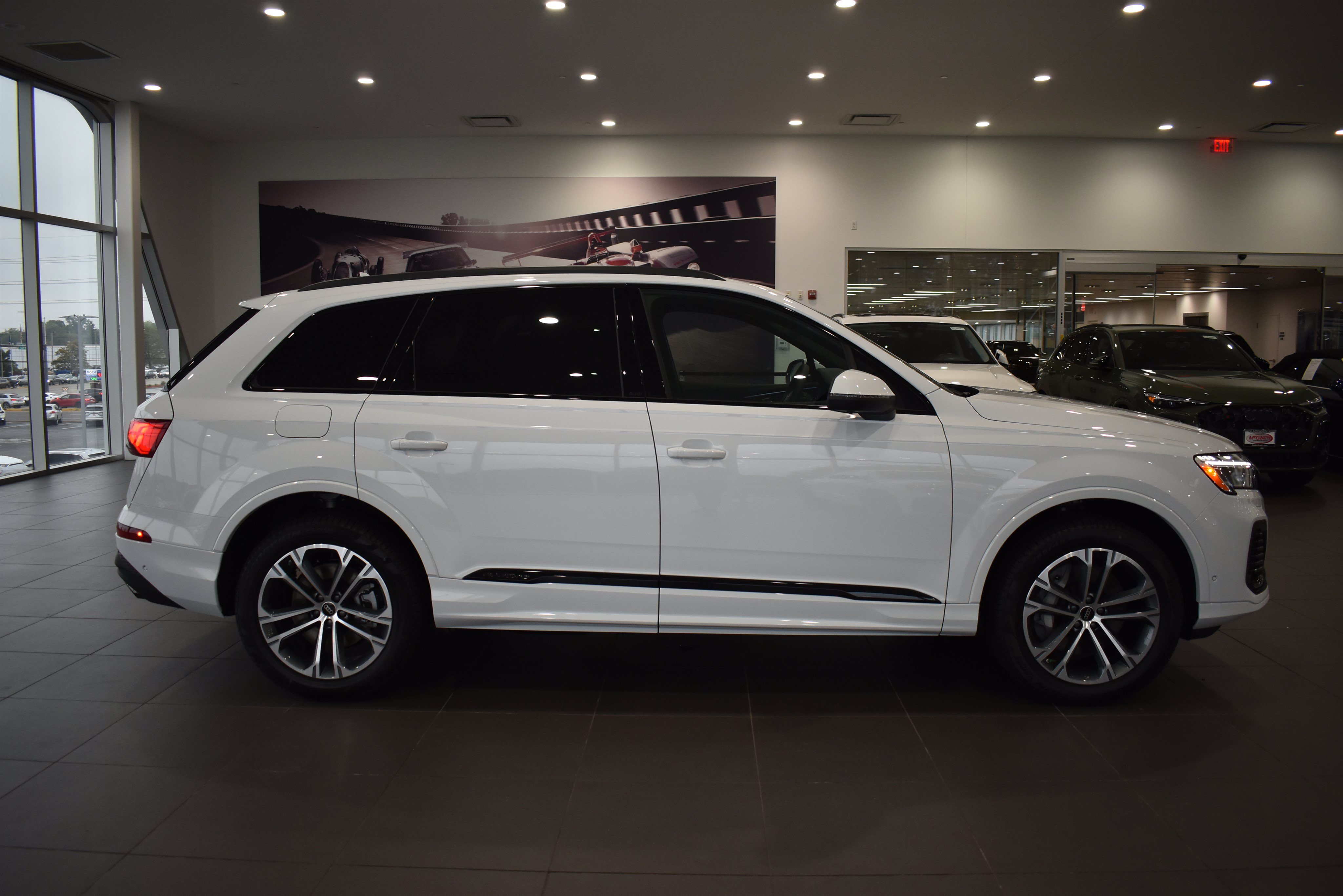 New 2026 Audi Q7 2.0T Premium AWD/4WD image 8
