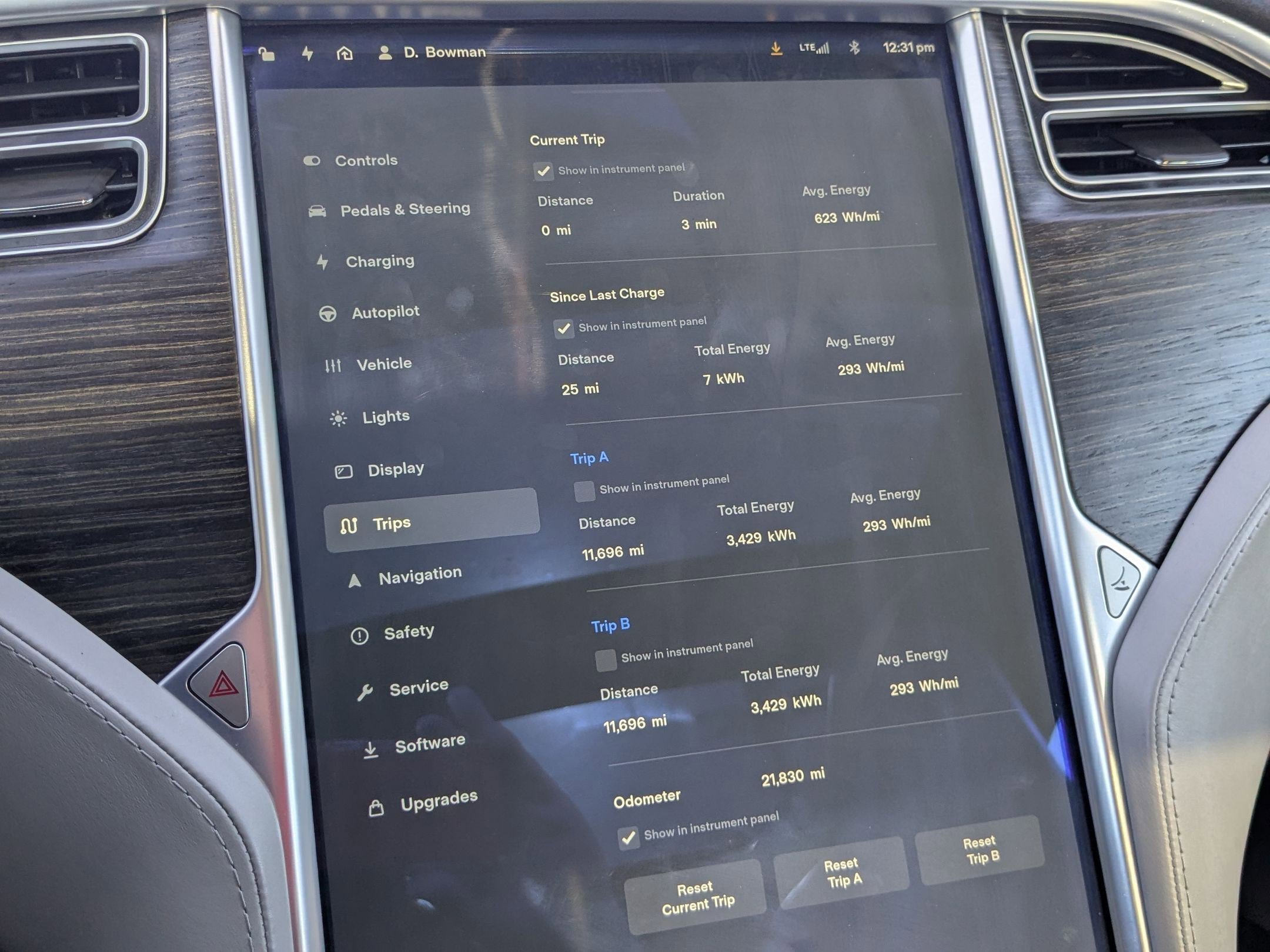 Used 2015 Tesla Model S 85D image 27