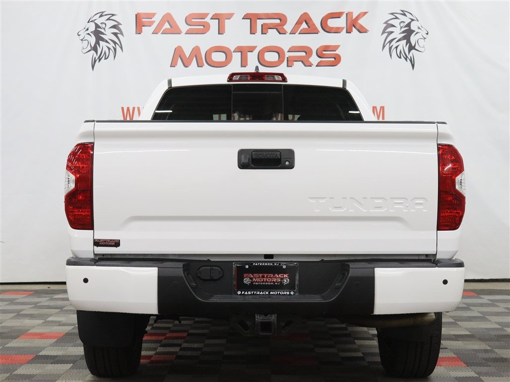 Used 2021 Toyota Tundra Limited w/ Limited Premium Package AWD/4WD image 5