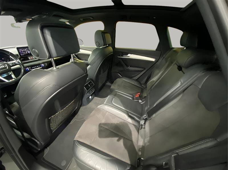 Used 2018 Audi SQ5 Premium Plus w/ Navigation Package image 15
